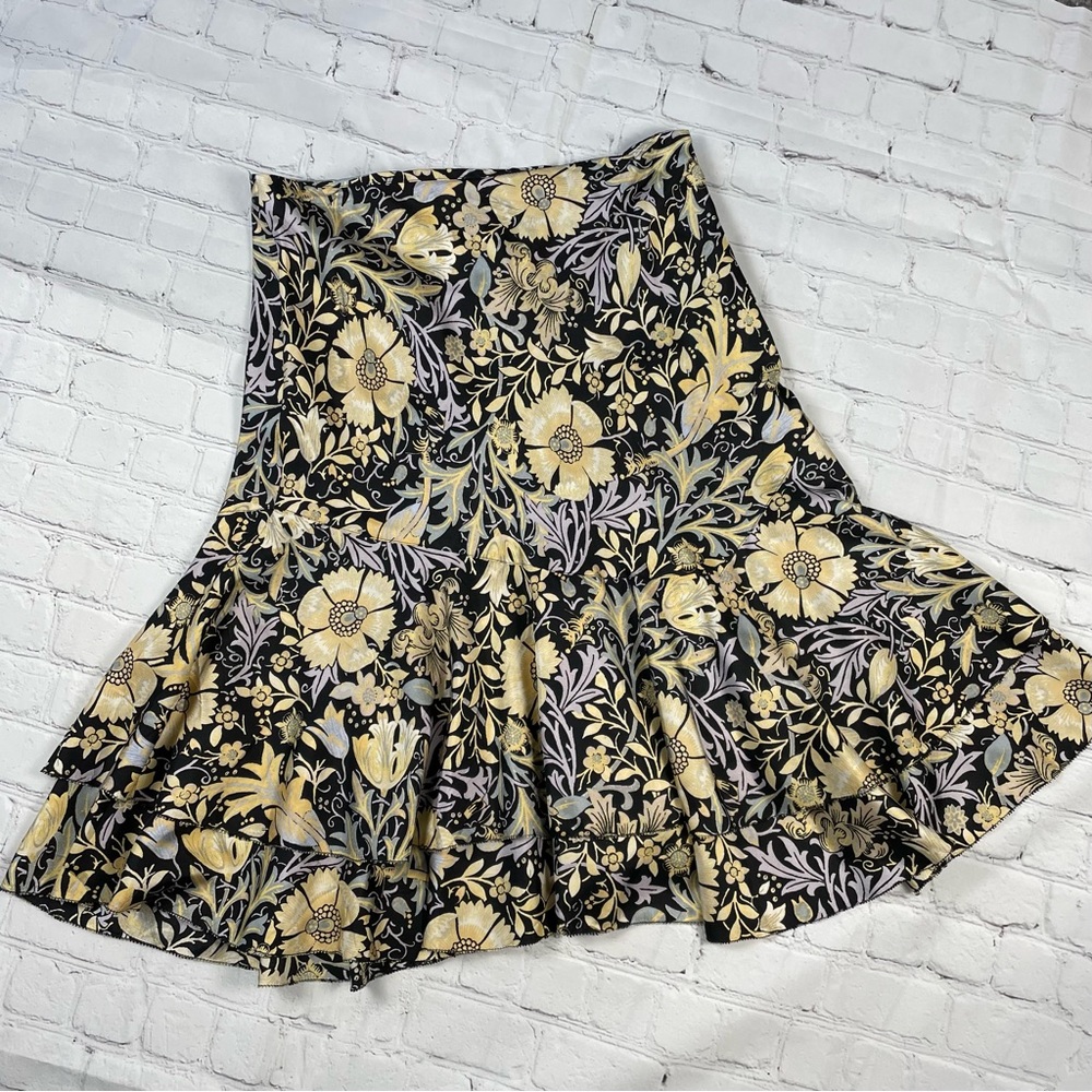 Sigrid Olsen Collection Gold, Silver and  Black Floral 100% Silk Skirt S…